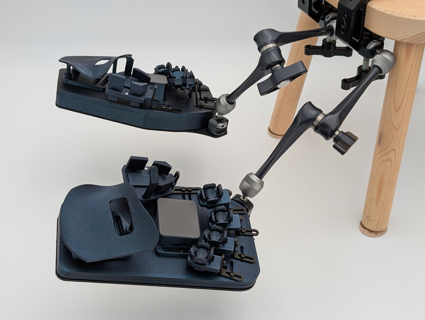 Ultra-Low-Profile Carrier Plates for Magic Arms